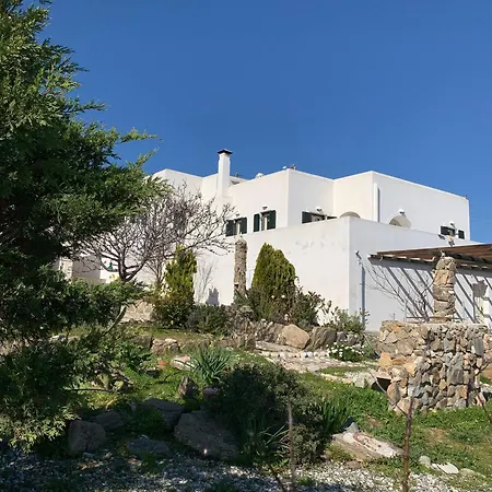 Panoramic View House Above Lefkes Village, Paros Ferienhaus